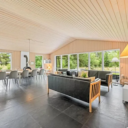 Ferienhaus Trena - 1-2km To The Fjord By Interhome