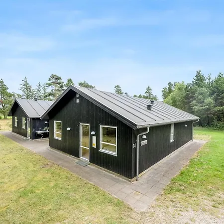 Ferienhaus Trena - 1-2km To The Fjord By Interhome *