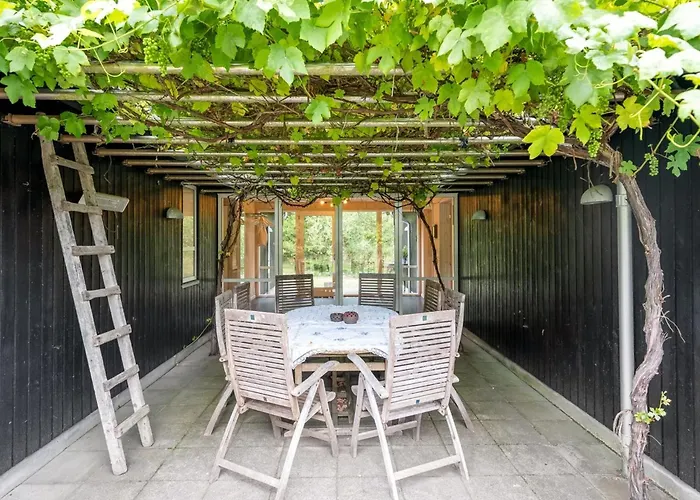 Trena - 1-2km To The Fjord By Interhome