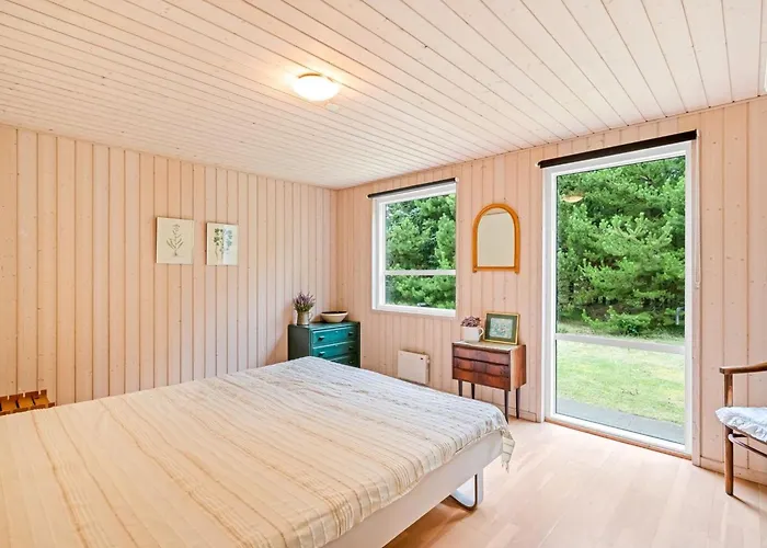 Trena - 1-2km To The Fjord By Interhome *