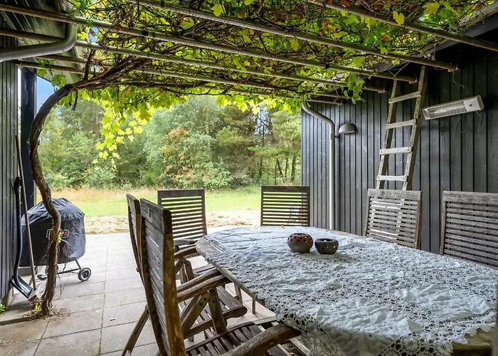 Trena - 1-2km To The Fjord By Interhome Holiday home *