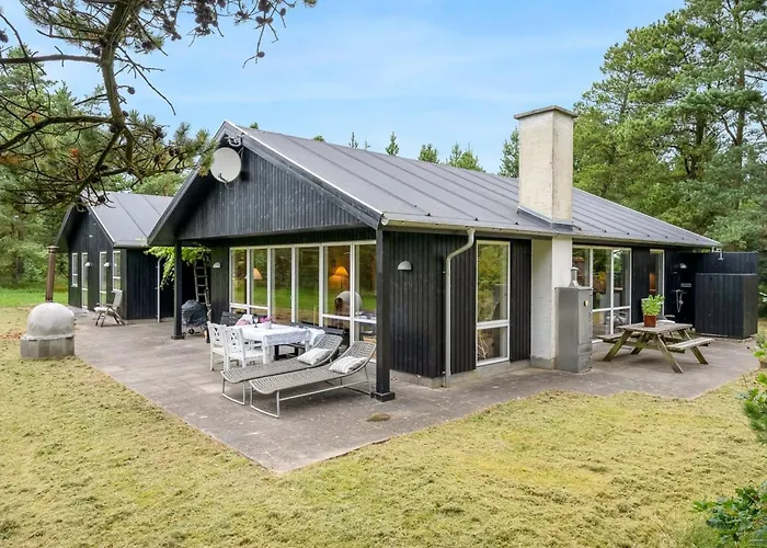 Trena - 1-2km To The Fjord By Interhome Holiday home *